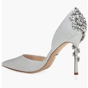 Badgley Mischka Vogue Crystal Pump 6.5